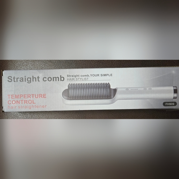 Electric Hair Straightening Brush - Picture 4 of 5